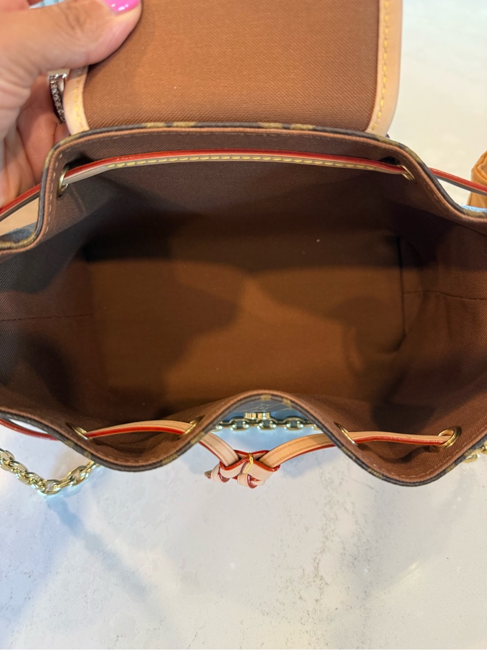 Louis Vuitton Brown Monogram Drawstring Crossbody with Tan Trim - Picture 13 of 15
